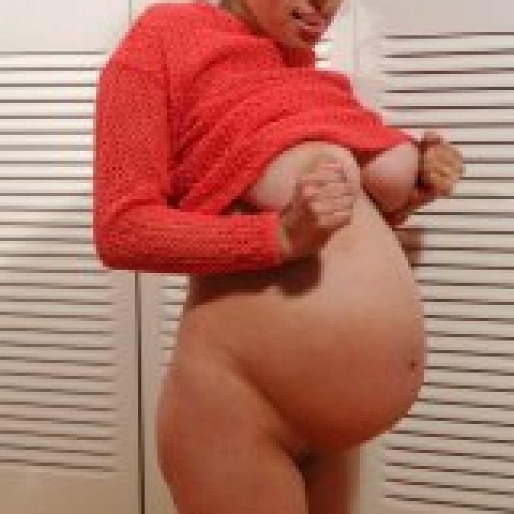 беременные голые 9 месяц фото 54
